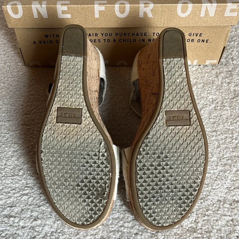 Toms Clarissa Wedge - Picture 6 of 6